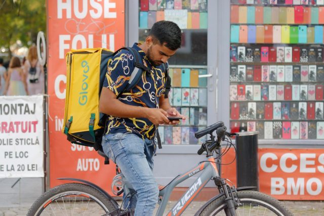 Romanya Çifte Vatandaşlık ve İş Fırsatları: Yatırım, İşçilik ve Kurumsal Entegrasyon Rehberi
