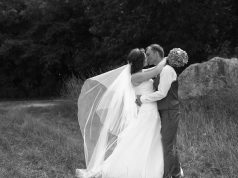 We need to produce a single headline in Turkish, focused on Romania dual citizenship, for the site romanyaciftevatandaslik.com. No quotes, no list, no markdown. Just plain text line. Probably something like: "Romanya Çifte Vatandaşlık Rehberi: Savaş